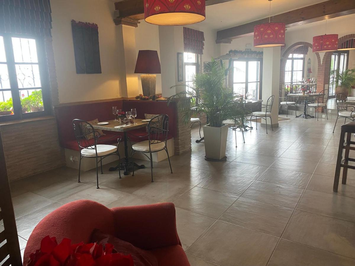 Hostal Avalon Nerja Kültér fotó