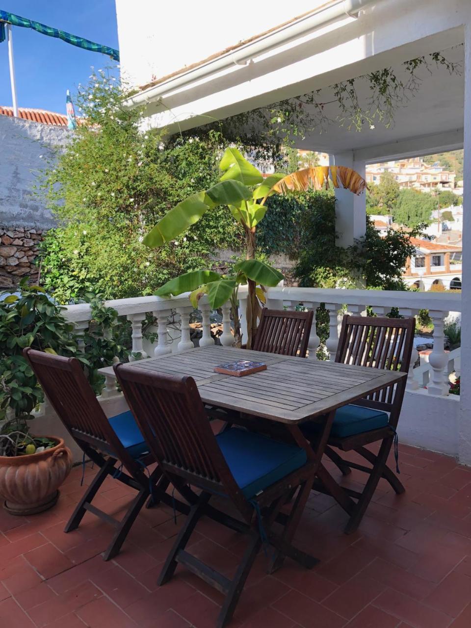 Hostal Avalon Nerja Kültér fotó